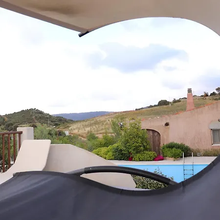 Alojamento de Acomodação e Pequeno-almoço La Multaiola 4*