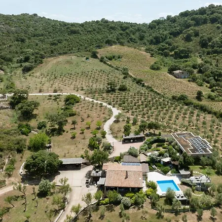 住宿加早餐酒店 La Multaiola Con Piscina 3*